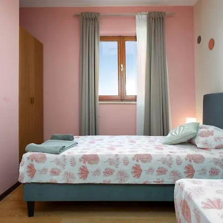 Ruza By Briskva Вишнян