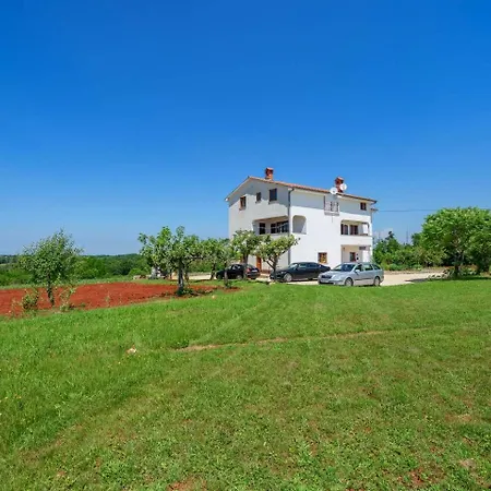 Ruza By Briskva Apartamento