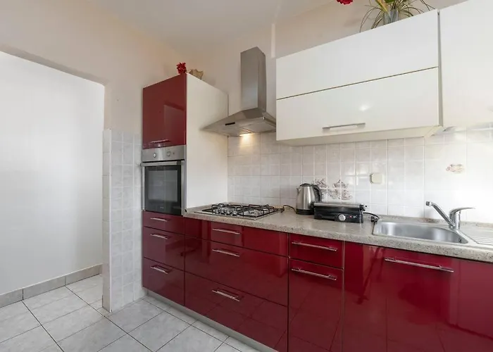 Ruza By Briskva Apartamento Višnjan